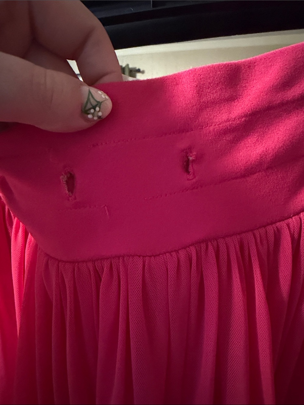Women’s Hot Pink Sleeveless Sports Bra and WorkOut Skirt Combo - Picture 4 of 4